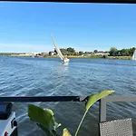 Premium Hausboot Trave Traum *