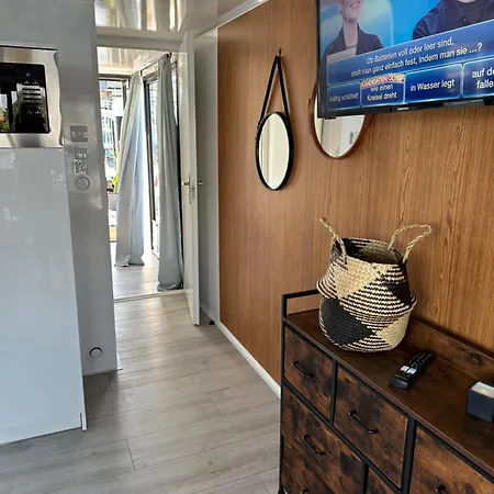 Apartament Premium Hausboot Trave Traum *