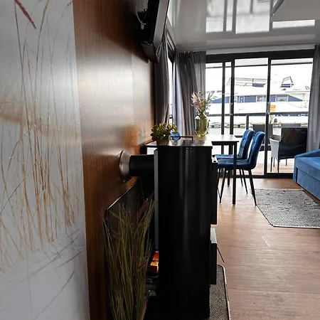 Appartamento Premium Hausboot Trave Traum Lubecca