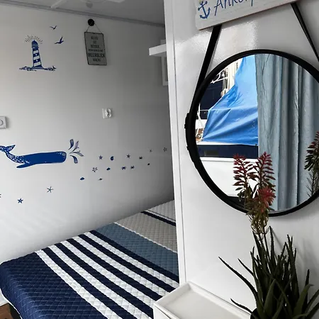 Premium Hausboot Trave Traum * Lubecca